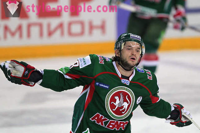 Joueur de hockey Vadim Khomitsky: biographie, réalisations et faits intéressants