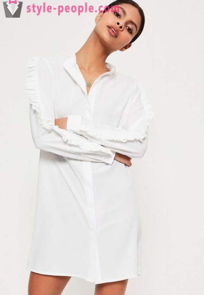 Blouses blanches de mode: examen des modèles, les caractéristiques et la meilleure combinaison de