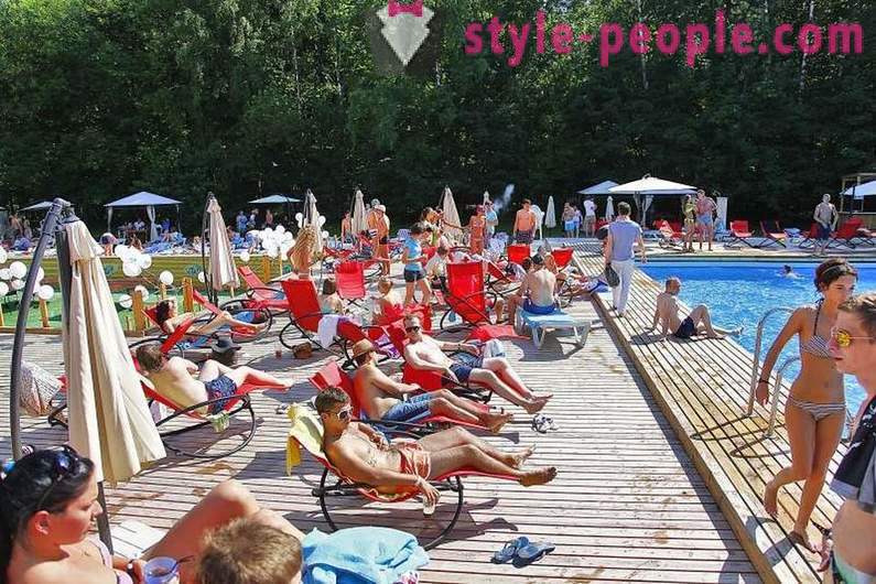 « La piscine » à Sokolniki