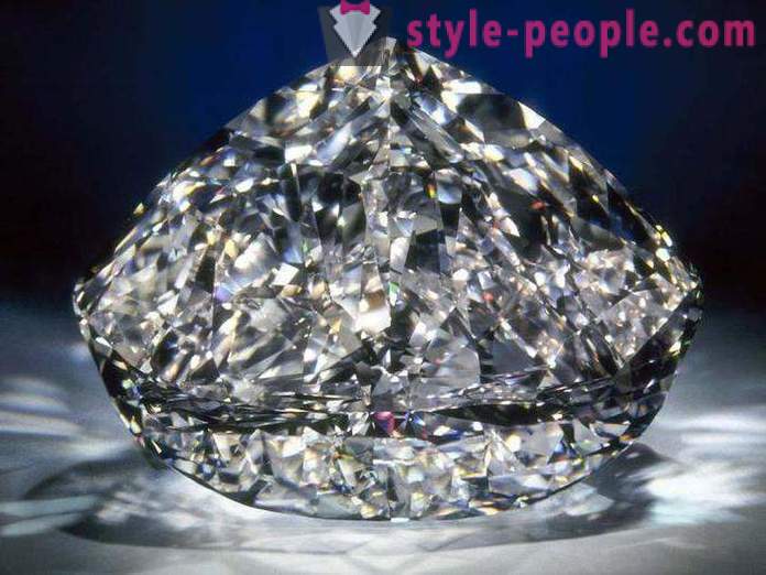 Le plus gros diamant du monde en taille et en poids