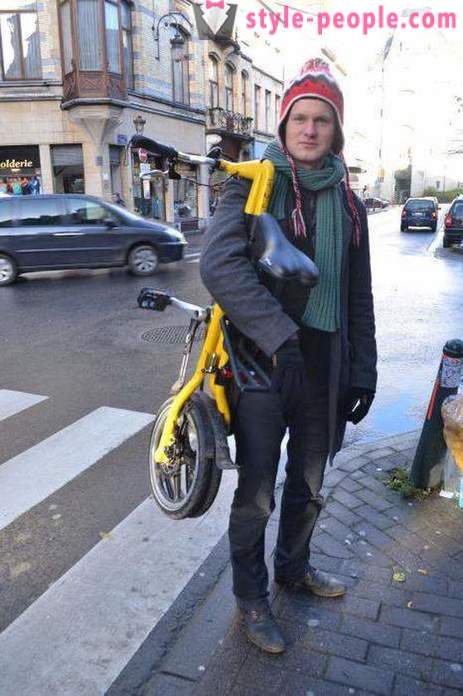 Vélo pliant Strida: une vue d'ensemble, caractéristiques et commentaires