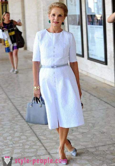 Styles de robes pour les femmes de 50 ans: des idées intéressantes, des recommandations et des modèles stylistes