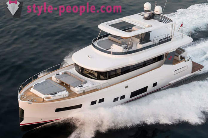Yachts de luxe présentés au salon de Dubaï