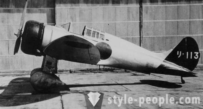 L'histoire de la façon dont les pilotes de l'URSS ont enseigné la tactique kamikazes japonais