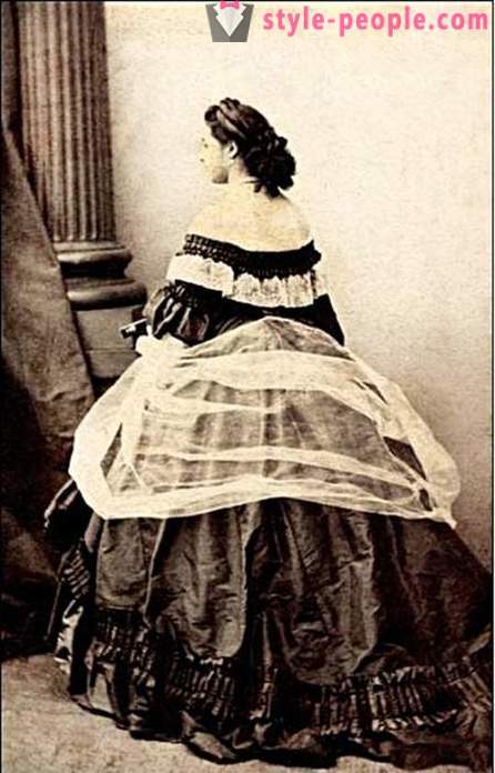 De la fille d'un tailleur à la comtesse: trois mariages le plus célèbre courtisane du XIXe siècle