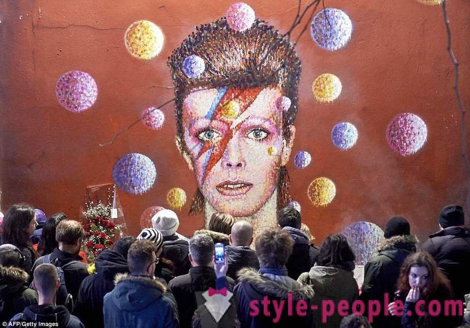Les fans dire adieu à David Bowie