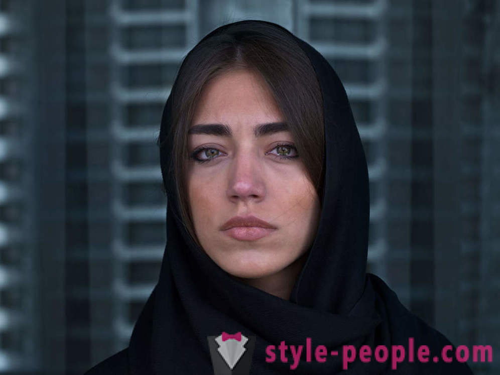 Islam, cigarettes et Botox - la vie quotidienne des femmes en Iran