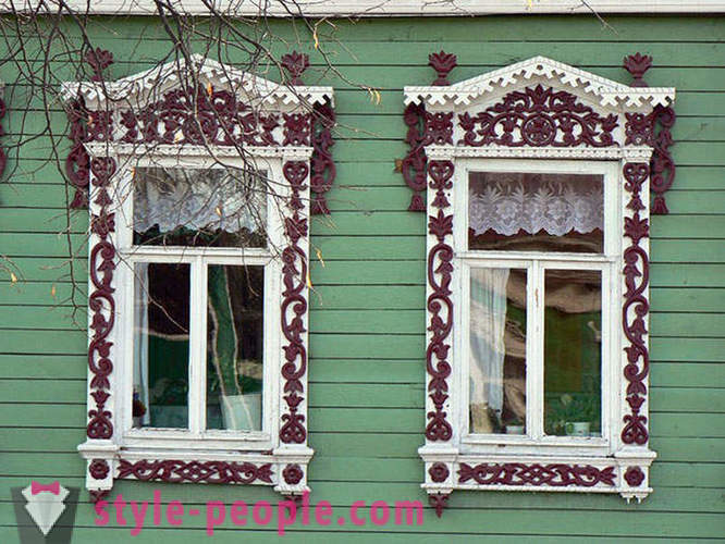 Qu'est-ce que la fenêtre talk maisons russes trames