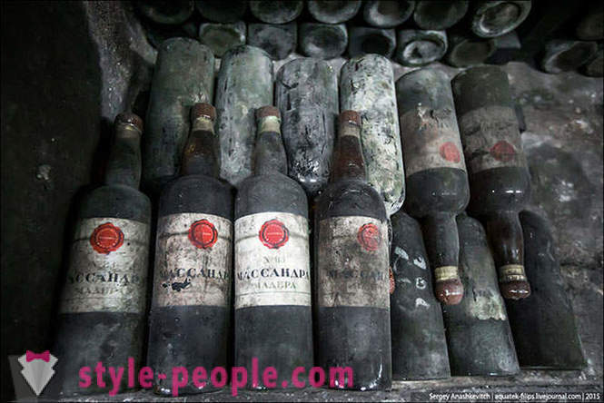 La célèbre collection de vins Massandra