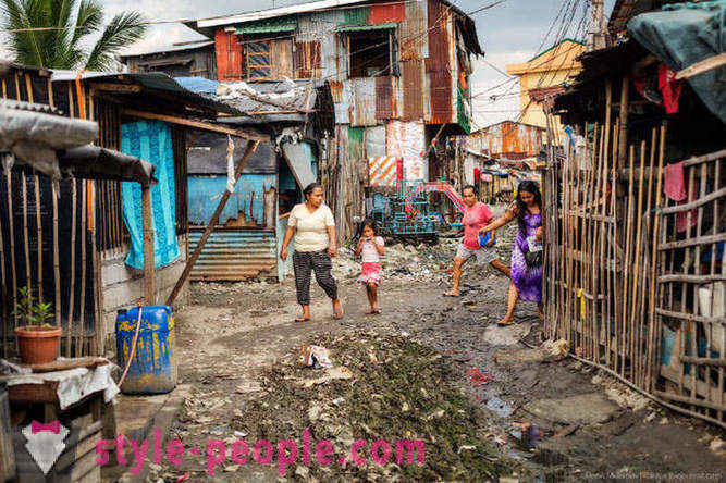 La vie dans les bidonvilles de Manille