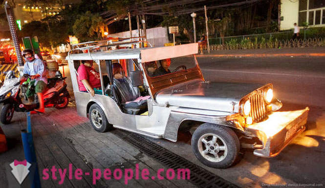 Lumineux jeepney philippin