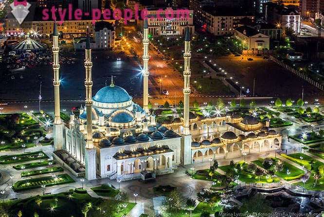 Excursion à la mosquée « Coeur de la Tchétchénie »