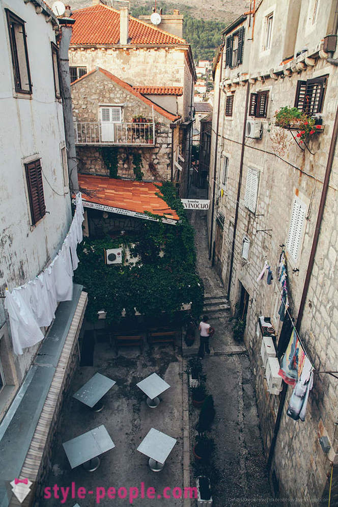 Ancienne ville en Croatie avec une vue plongeante sur