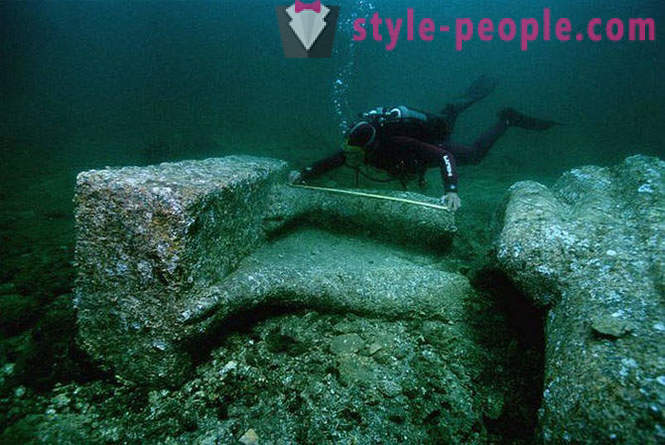 La ville antique d'Héraklion - 1200 ans sous l'eau