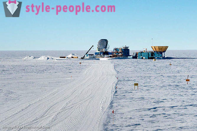 Station antarctique au pôle Sud