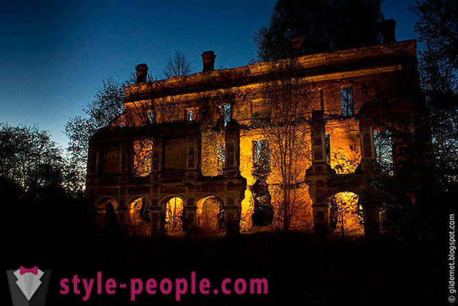 Night Watch - images d'ambiance des bâtiments abandonnés