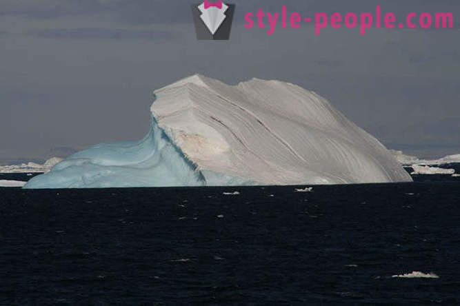 Icebergs étonnants
