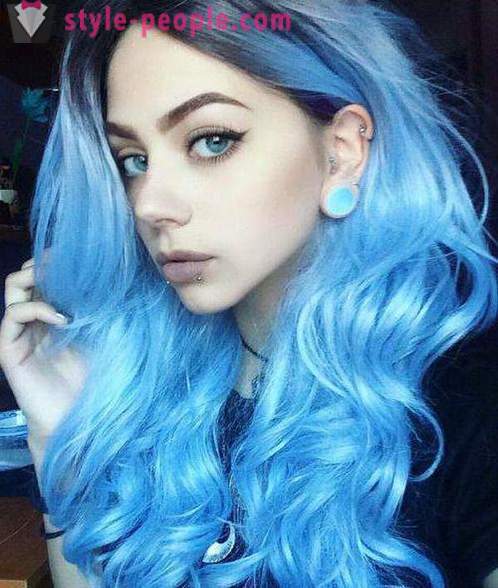 La jeune fille aux cheveux bleus: caractéristiques, descriptions et faits intéressants