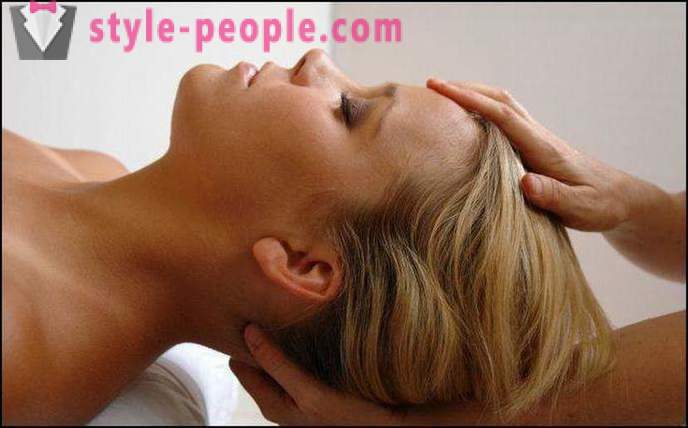 Massage myofascial du visage: performance technique