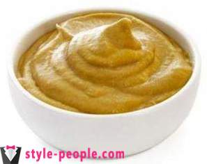 Masque capillaire avec de la poudre de moutarde: une recette, l'utilisation