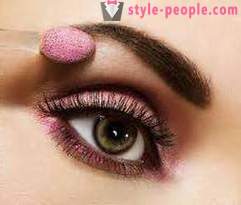 Maquillage pour augmenter progressivement l'œil (voir photo). Maquillage pour les yeux bruns pour augmenter l'oeil