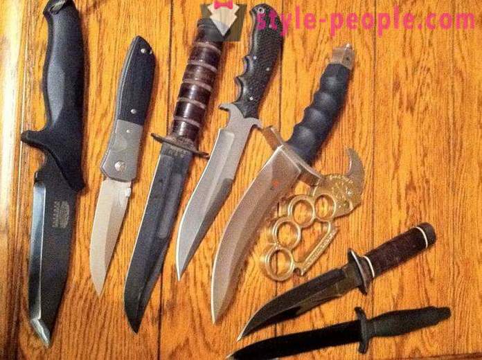 Couteaux de pays différents (voir photo). couteau pliant armée