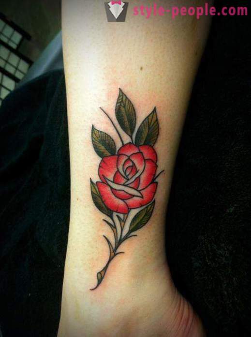 Tatouage qui signifie « Rose »: Un bref historique et une description