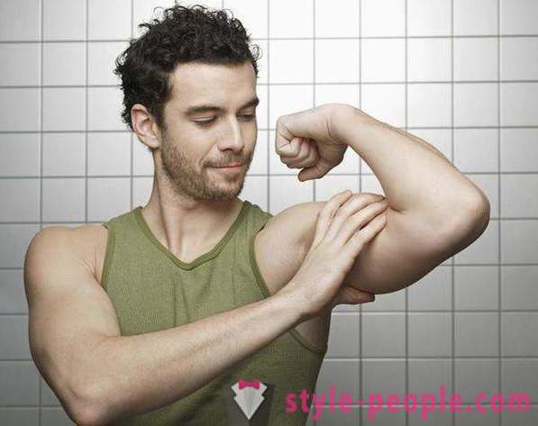 Comment construire le biceps à la maison? Comment construire les biceps sans haltères - exercices